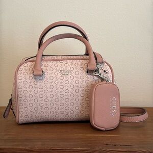 Guess Handbag in Light Pink